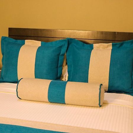 Hotel Medellin Gold Экстерьер фото