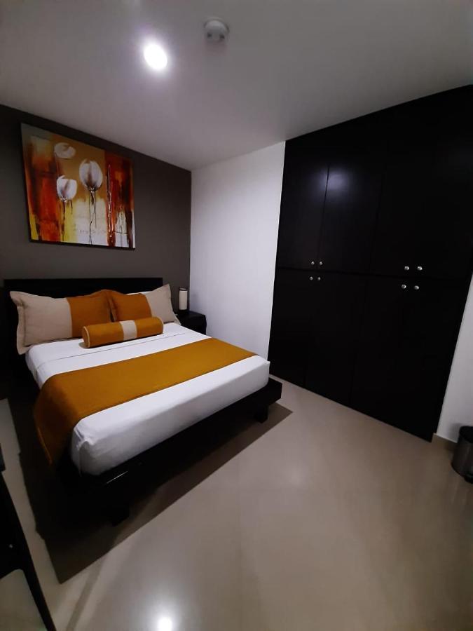 Hotel Medellin Gold Экстерьер фото
