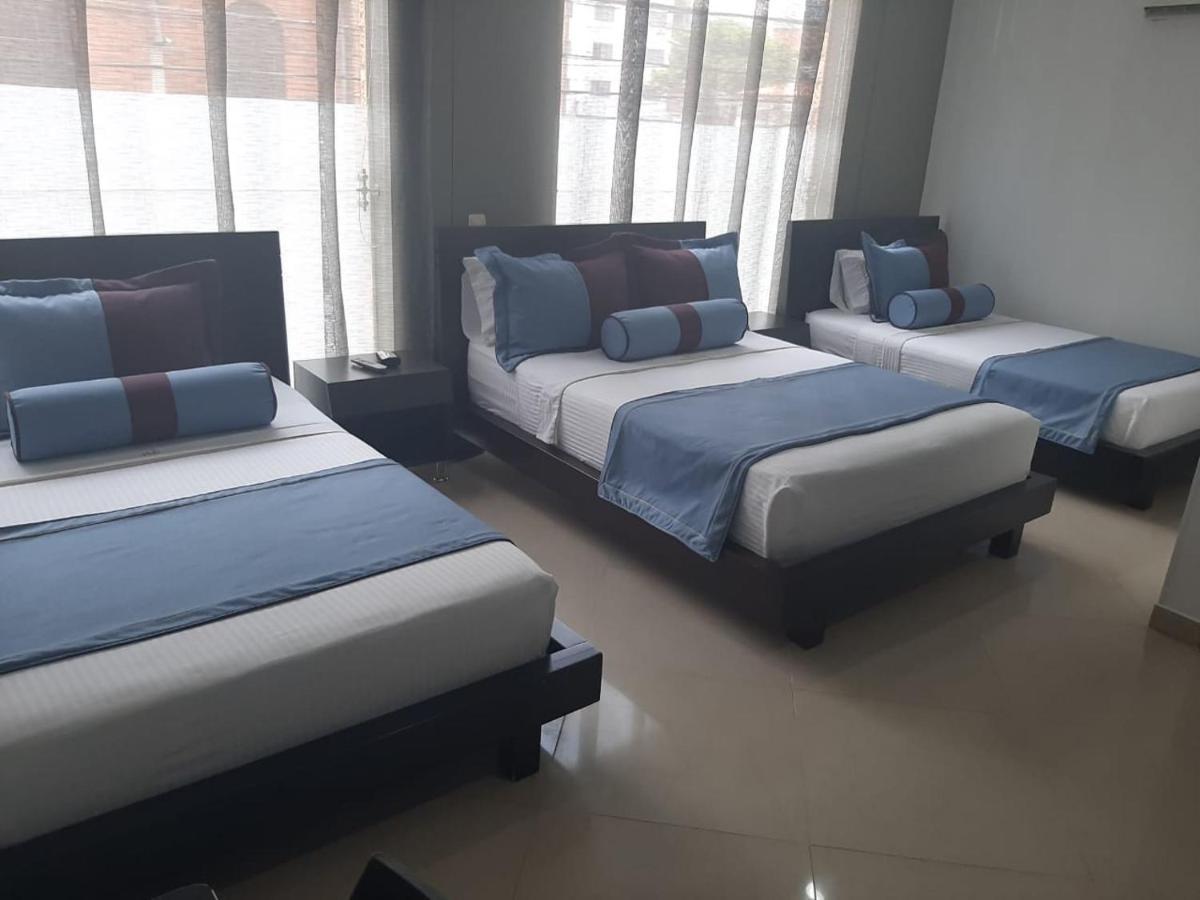 Hotel Medellin Gold Экстерьер фото