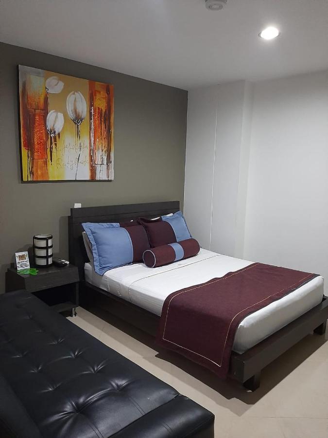 Hotel Medellin Gold Экстерьер фото