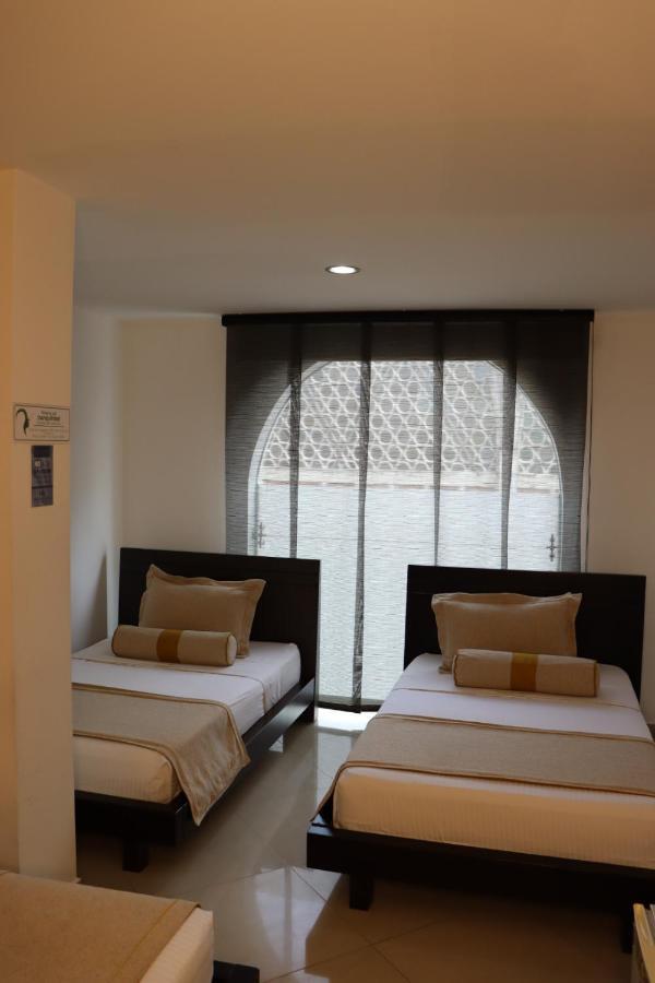 Hotel Medellin Gold Экстерьер фото
